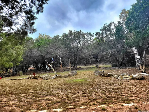 $549,900 | 1332 Johnson Road, Canyon Lake, TX 78133