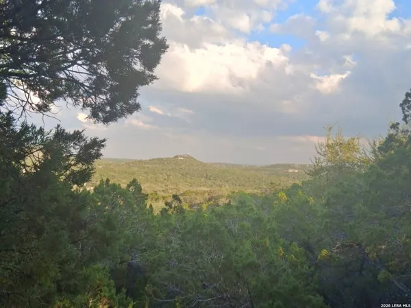 $549,900 | 1332 Johnson Road, Canyon Lake, TX 78133