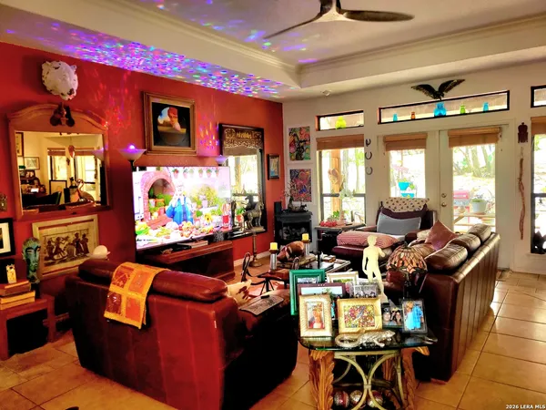 $549,900 | 1332 Johnson Road, Canyon Lake, TX 78133