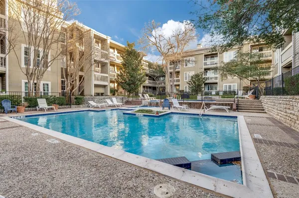 $1,700 | 5310 Keller Springs Road, Unit 132, Dallas, TX 75248