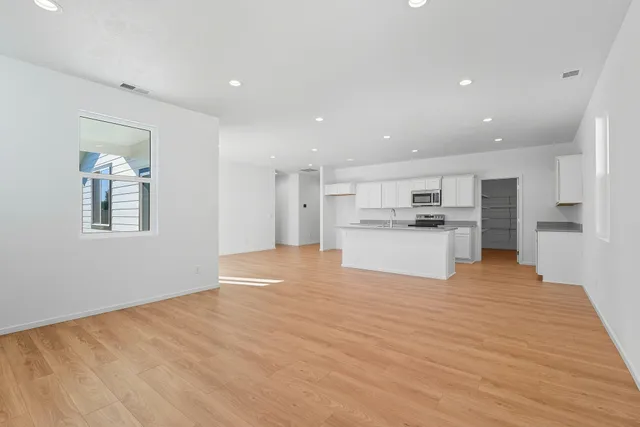 $489,000 | 711 East 5th Street, Deer Park, WA 99006