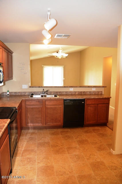 6719 West Beverly Road Laveen, AZ 85339 - Photo 10 of 28 DSC_6199