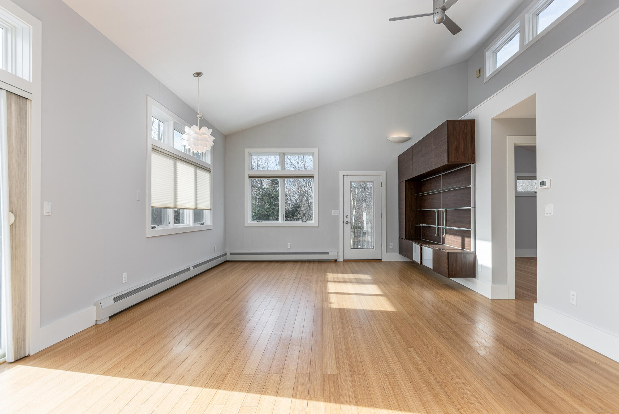 18 Rosedale Street Portland, ME 04103 - Photo 5 of 43 18 Rosedale St._W5_002