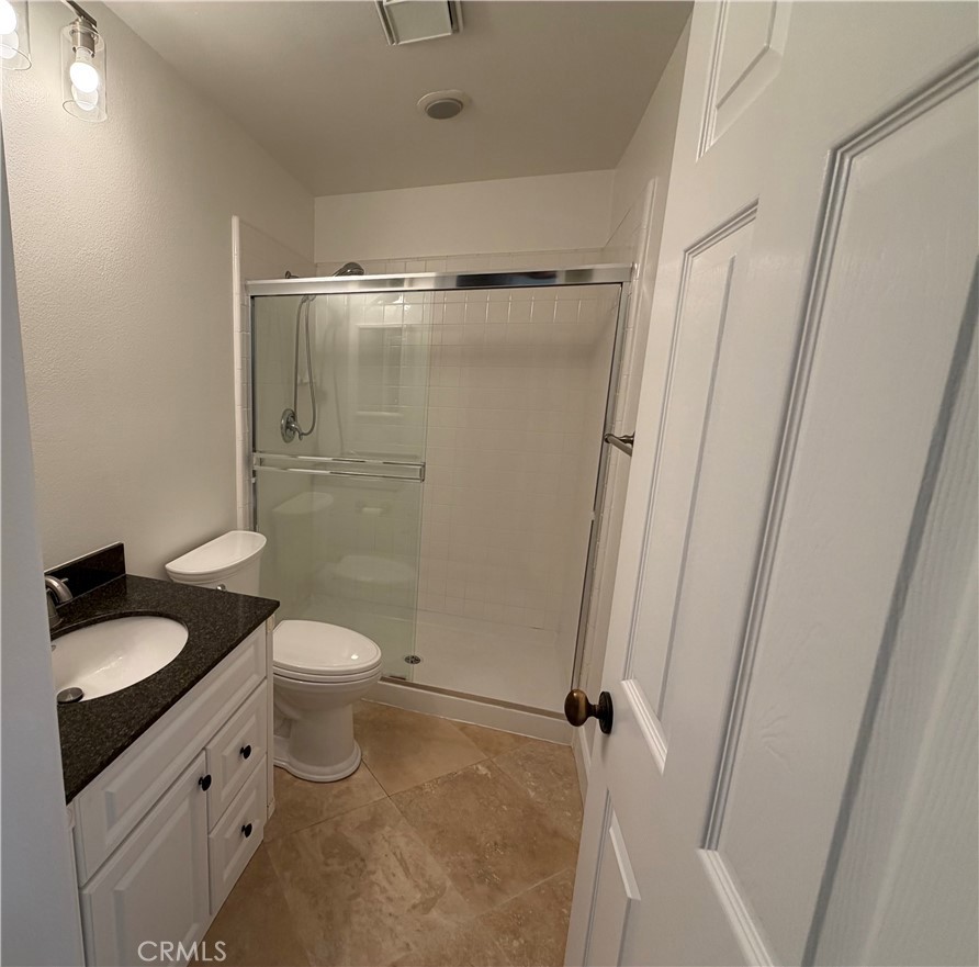 15 Field Point Rancho Santa Margarita, CA 92679 - Photo 12 of 34