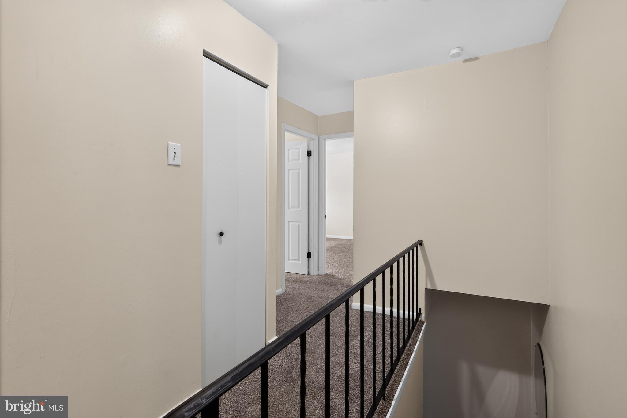 1518 Manley Road, Unit B33 West Chester, PA 19382 - Photo 17 of 34 Hallway