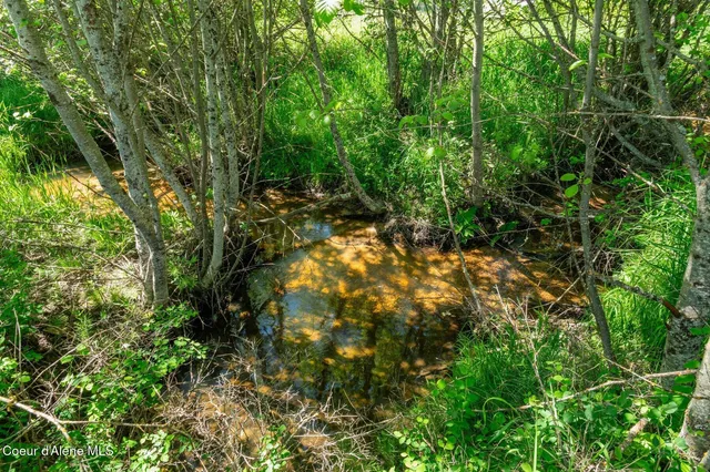 $335,000 | 2902 Jewel Lake Road, Sagle, ID 83860