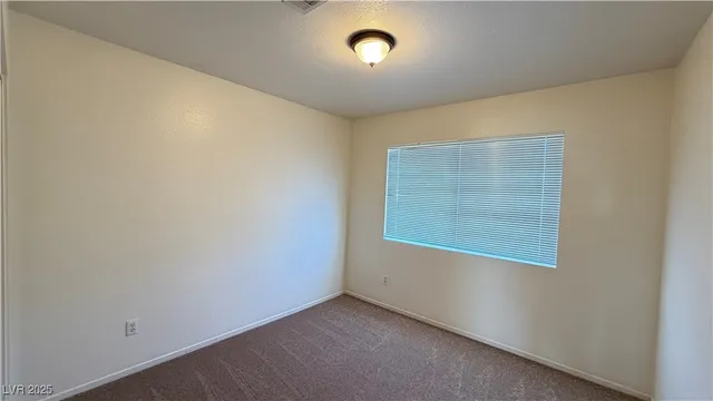 $2,000 | 7735 Little Valley Avenue, Las Vegas, NV 89147