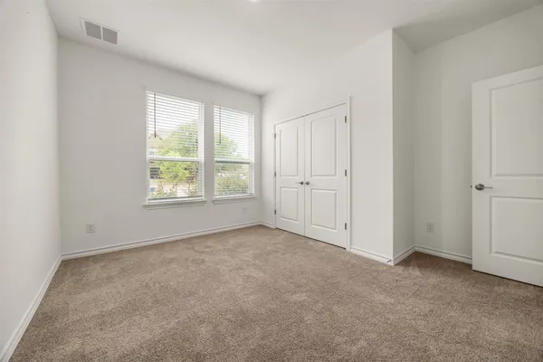 $2,250 | 301 Quarry Rock Cove, Liberty Hill, TX 78642