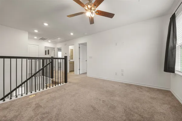 $2,250 | 301 Quarry Rock Cove, Liberty Hill, TX 78642