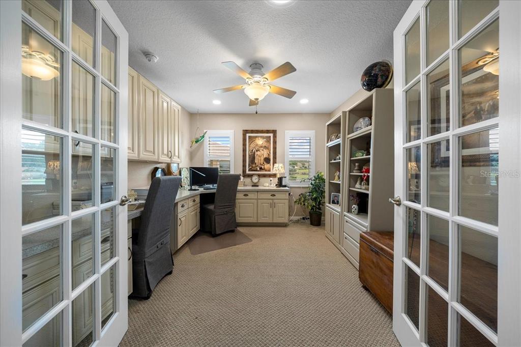 8998 Southwest 99th Ct Road Ocala, FL 34481 - Photo 12 of 45