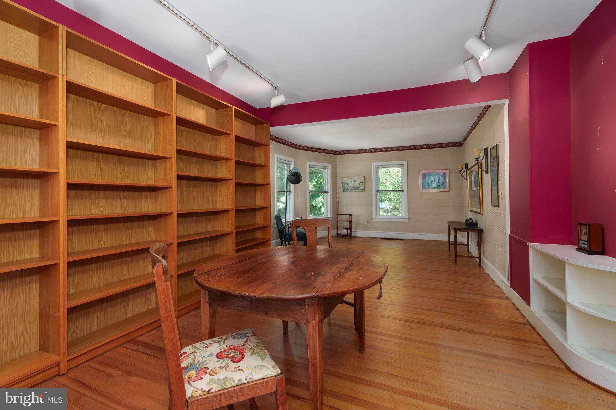 150 Old Denow Road Lawrence Township, NJ 08648 - Photo 10 of 48 Gallery Image 10