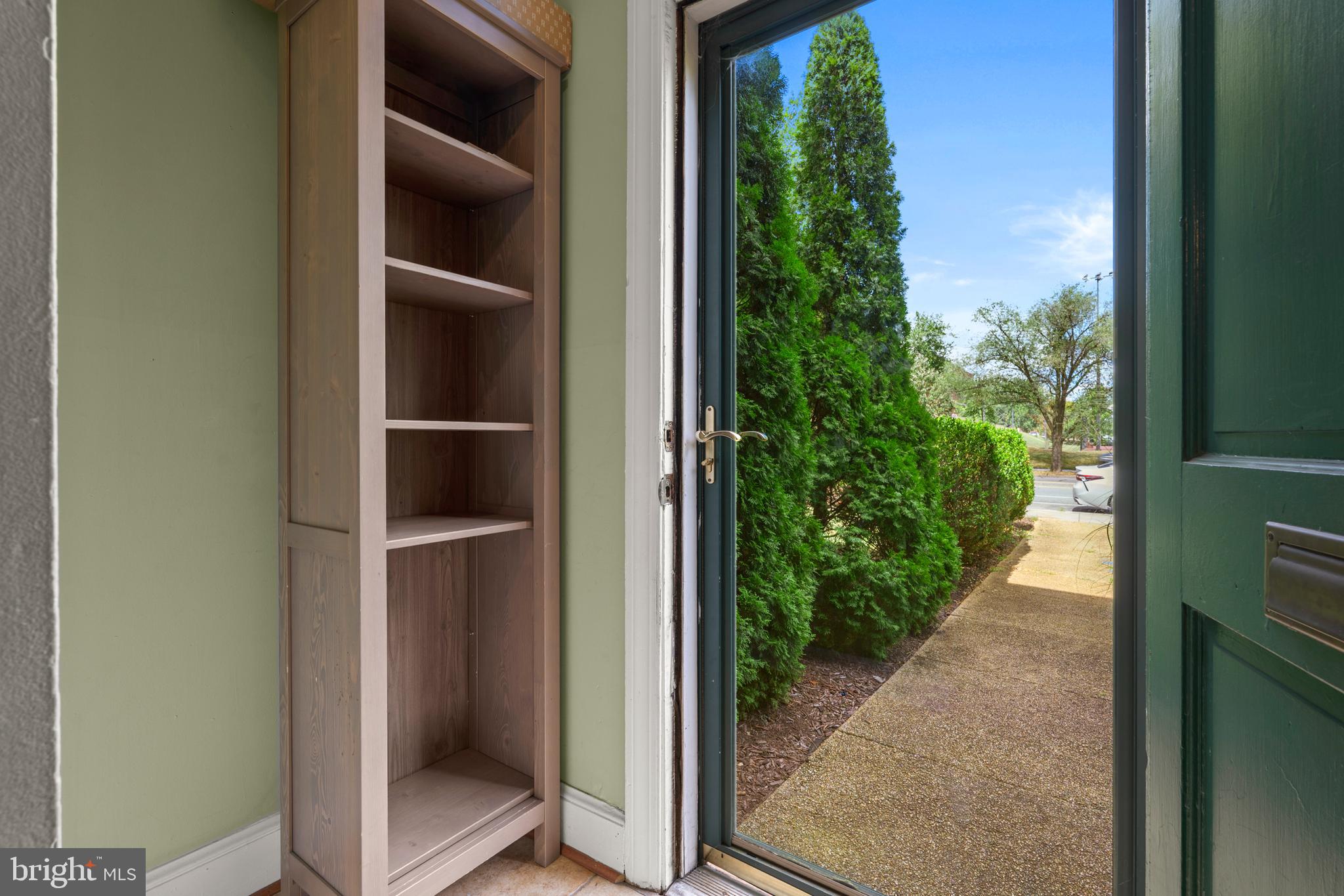 1815 East Capitol Street Southeast, Unit 1 Washington, DC 20003 - Photo 5 of 19