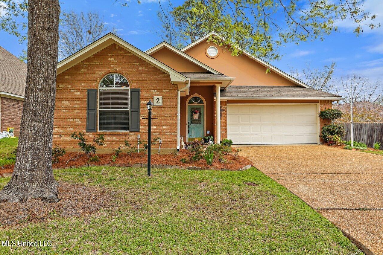 2 Ridgeway Pl