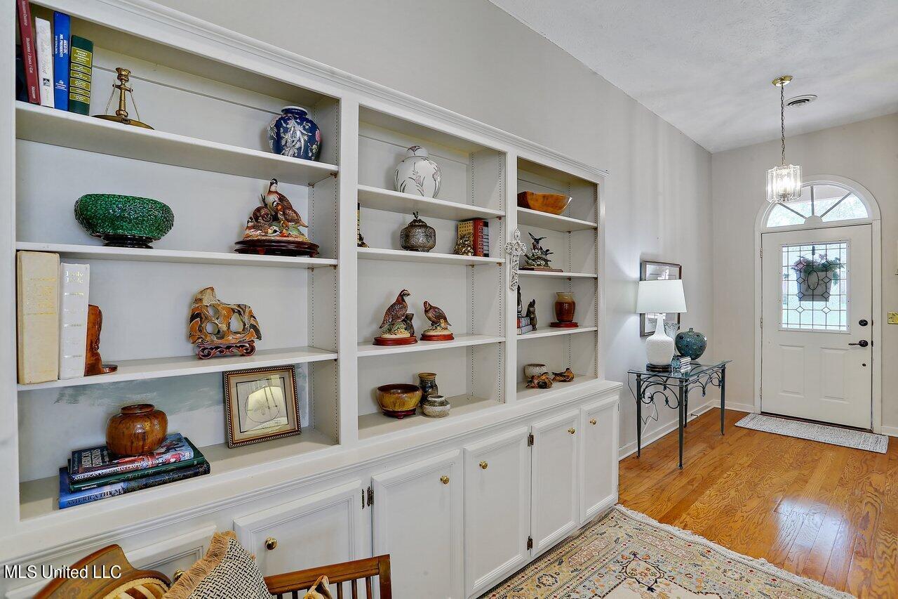 2 Ridgeway Pl 5