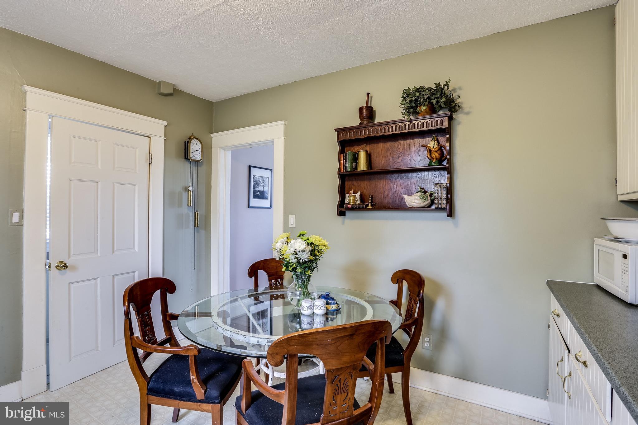 3522 St James Road Baltimore, MD 21244 - Photo 12 of 30 Eat In Kitchen at Main House