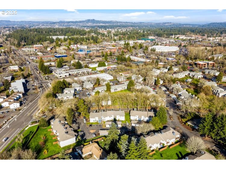 8496 Southwest Mohawk Street Tualatin, OR 97062 - Photo 35 of 39 a view of city and mountain