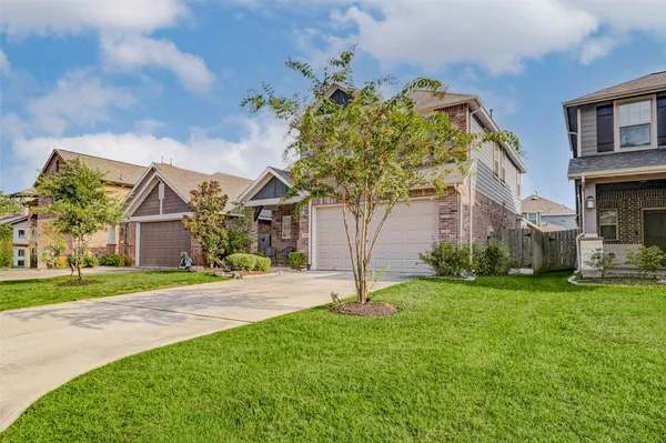 $2,750 | 3210 Montclair Orchard Trace, Spring, TX 77386