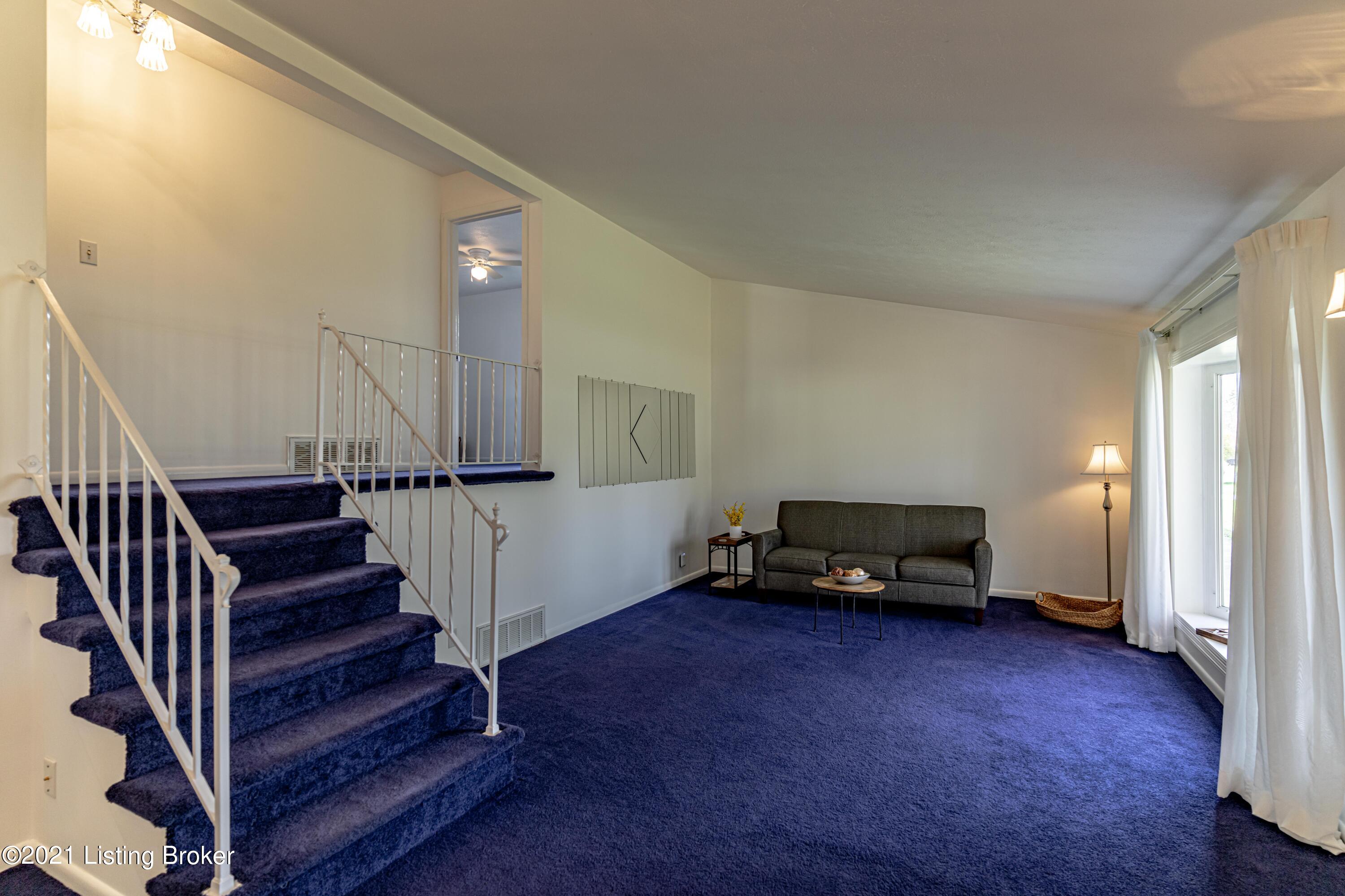 6609 Fernview Road Louisville, KY 40291 - Photo 21 of 68 DSC04277