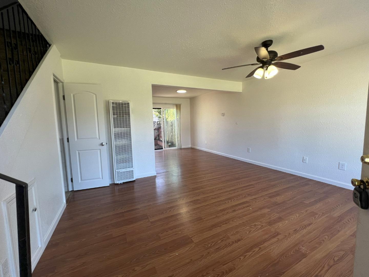 951 Nash Road Hollister, CA 95023 - Photo 7 of 14