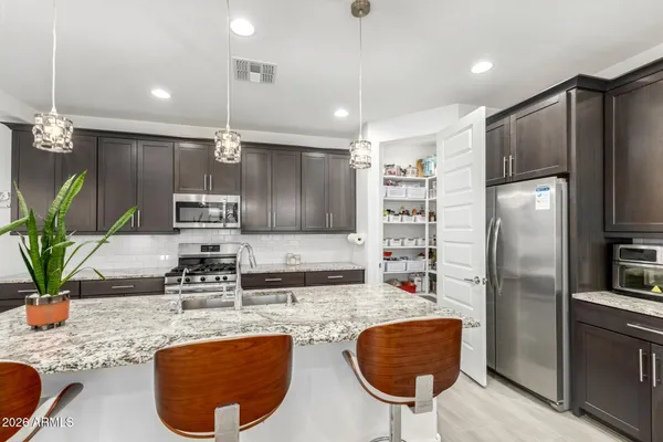 $680,000 | 2539 East Pelican Drive, Gilbert, AZ 85297
