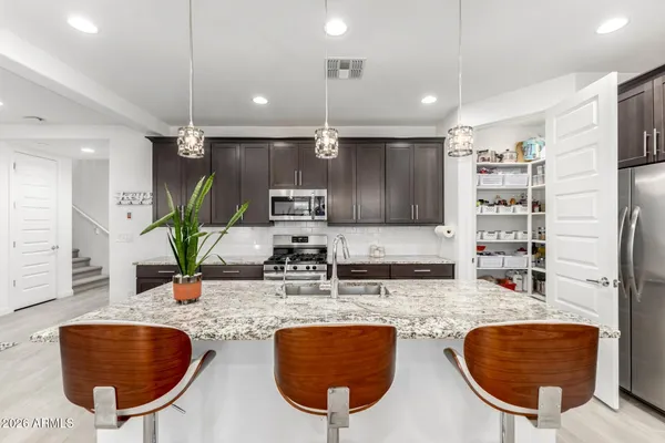 $680,000 | 2539 East Pelican Drive, Gilbert, AZ 85297