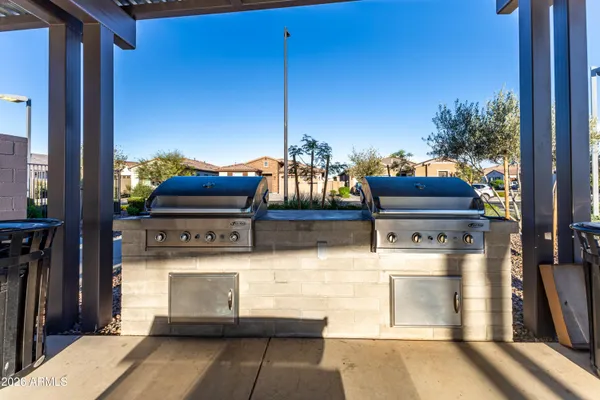 $680,000 | 2539 East Pelican Drive, Gilbert, AZ 85297