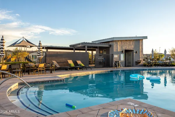 $680,000 | 2539 East Pelican Drive, Gilbert, AZ 85297