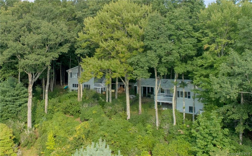136 Lake Ridge Road Brevard, NC 28712 - Photo 22 of 35 Gallery Image 22
