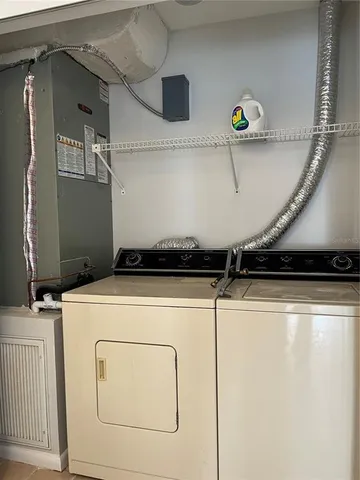 a close view of washer and dryer