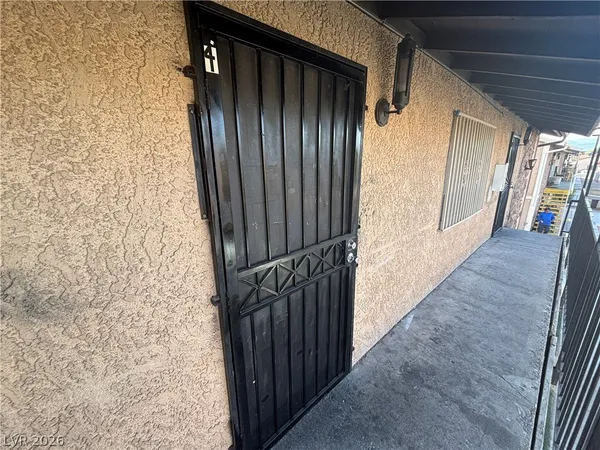 $950 | 4765 Thunderbolt Avenue, Unit 4, Las Vegas, NV 89115