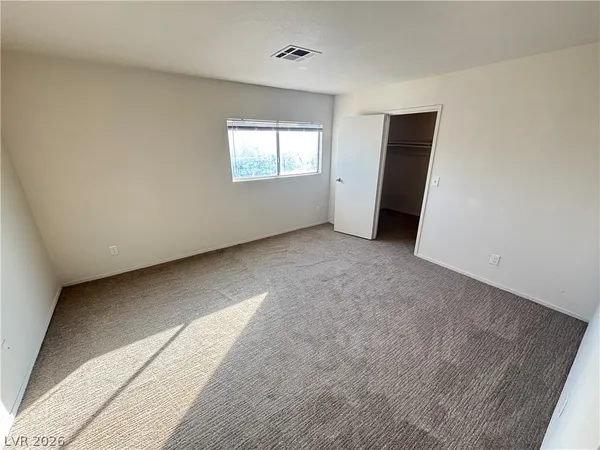 $950 | 4765 Thunderbolt Avenue, Unit 4, Las Vegas, NV 89115