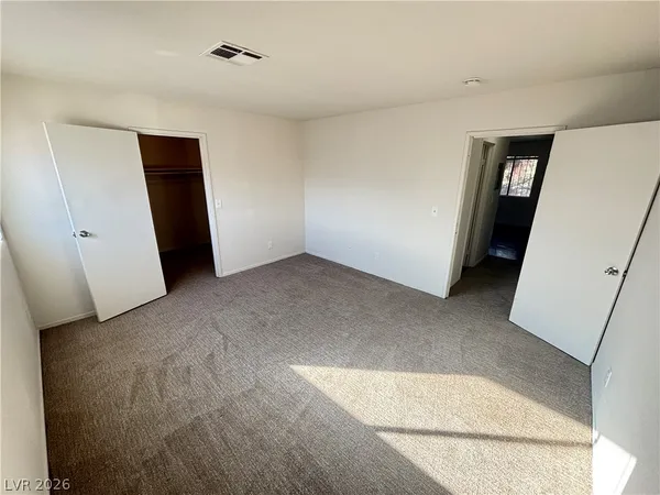 $950 | 4765 Thunderbolt Avenue, Unit 4, Las Vegas, NV 89115