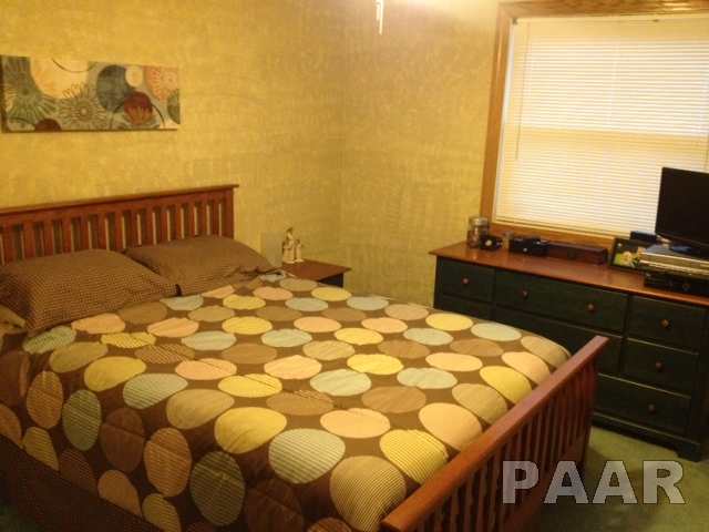 100 Frontenac Road Marquette Heights, IL 61554 - Photo 4 of 11 Gallery Image 4