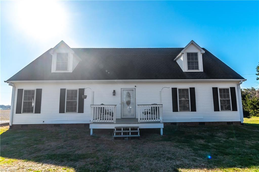 3860 Siloam Road Dobson, NC 27017 - Photo 2 of 28 Gallery Image 2