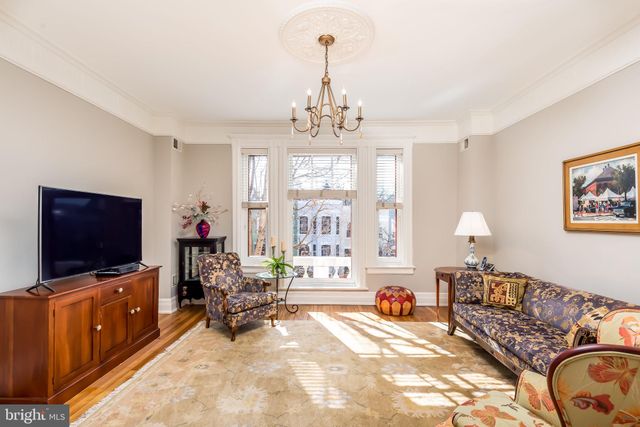 $1,420,000 | 138 E Street Southeast, Washington, DC 20003