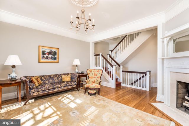 $1,420,000 | 138 E Street Southeast, Washington, DC 20003