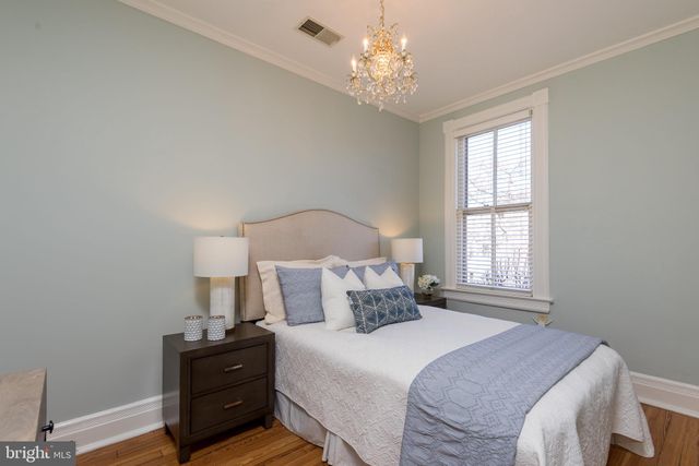 $1,420,000 | 138 E Street Southeast, Washington, DC 20003
