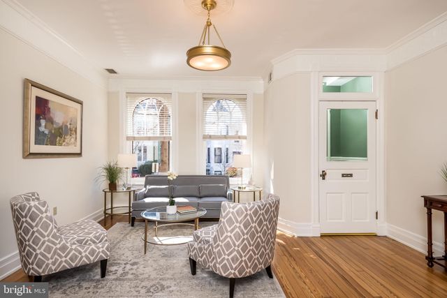 $1,420,000 | 138 E Street Southeast, Washington, DC 20003