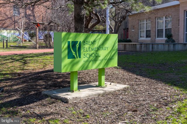 $1,420,000 | 138 E Street Southeast, Washington, DC 20003