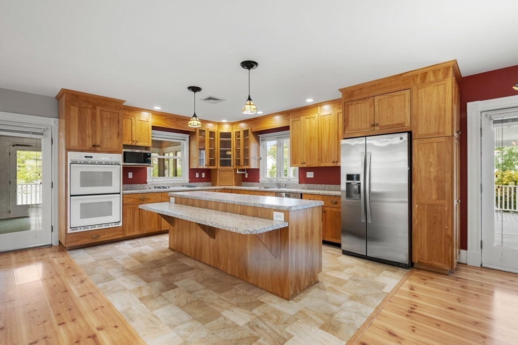 719 Webster Street Needham, MA 02492 - Photo 15 of 42