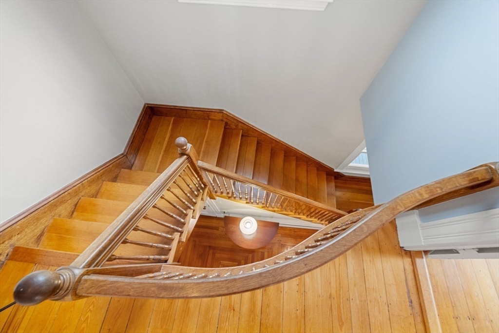 719 Webster Street Needham, MA 02492 - Photo 7 of 42