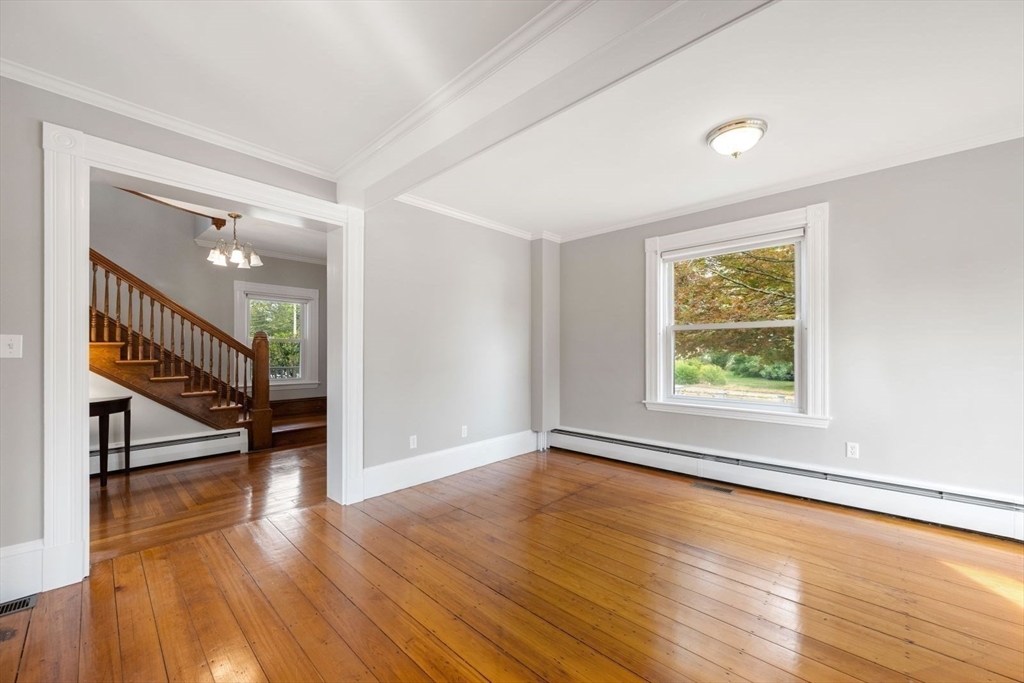 719 Webster Street Needham, MA 02492 - Photo 8 of 42