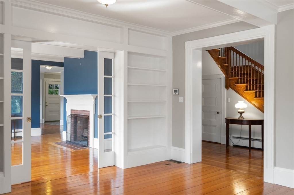 719 Webster Street Needham, MA 02492 - Photo 9 of 42