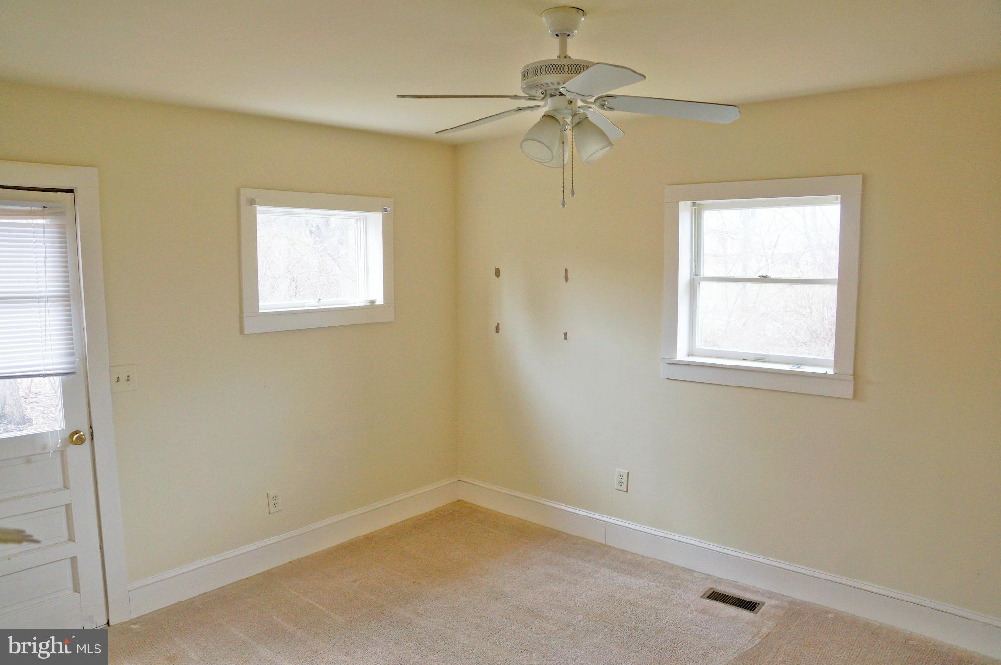 9765 Crest Hill Road Marshall, VA 20115 - Photo 21 of 30 Bedroom