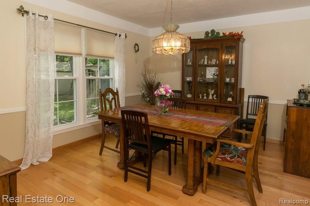8081 Ferry Road Grosse Ile, MI 48138 - Photo 7 of 41 8081FerryRd-7.jpg