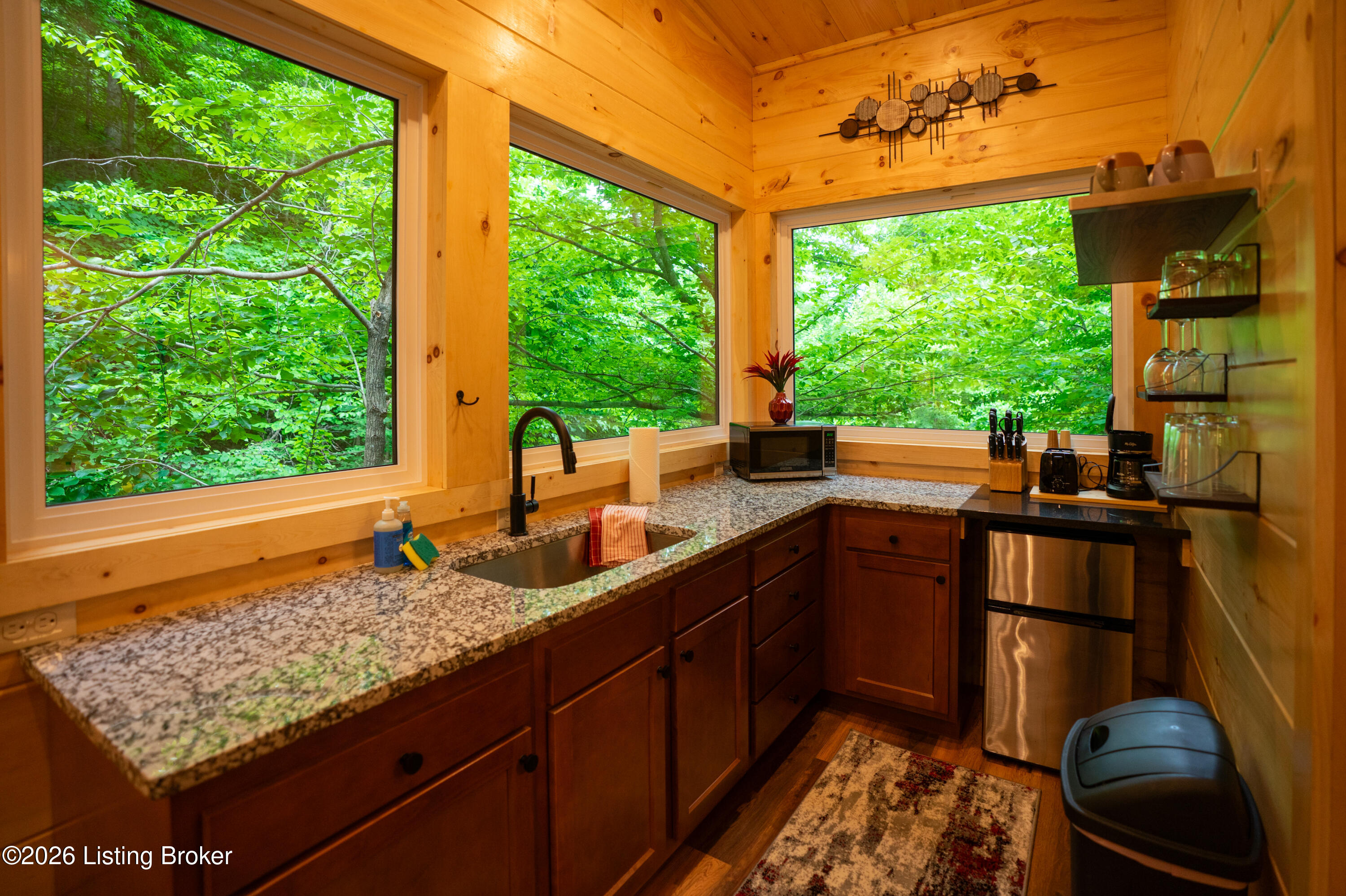 202 Twin Arch Road Stanton, KY 40380 - Photo 12 of 31 DSC02385