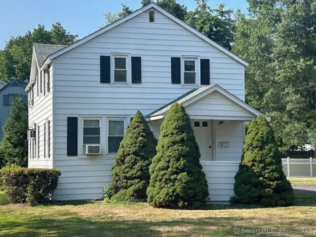 $4,000 | 26 Center Street, Westport, CT 06880