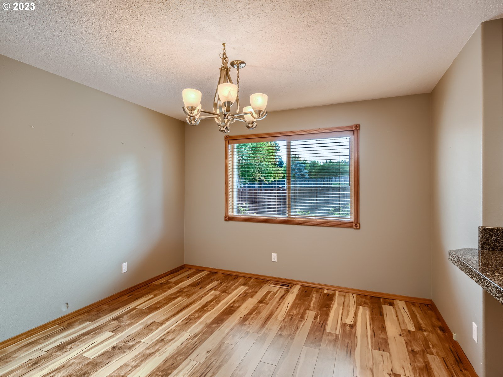 14674 Coltrane Street Oregon City, OR 97045 - Photo 9 of 27 Gallery Image 9