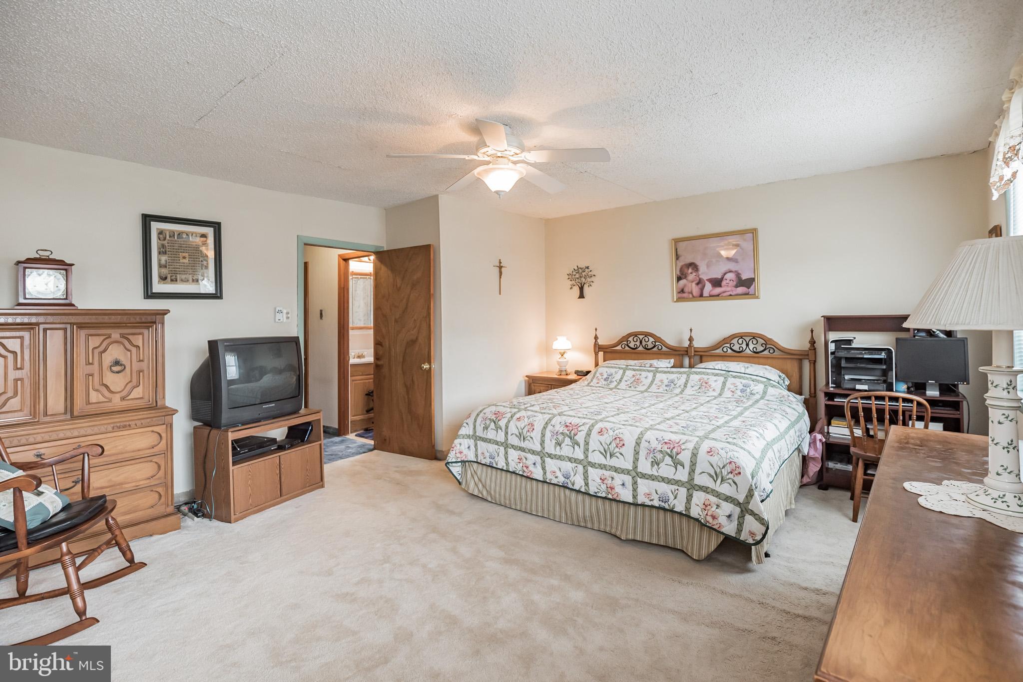11800 Colman Road Philadelphia, PA 19154 - Photo 12 of 19 Gallery Image 12