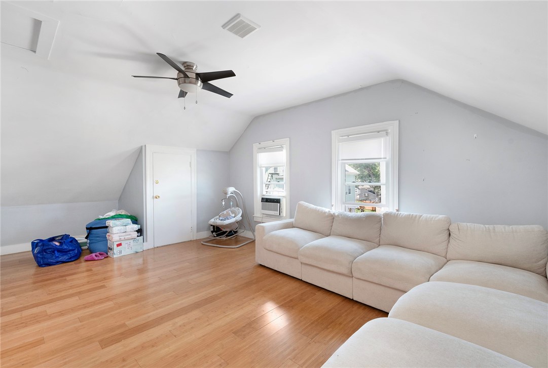 33 Amy Street Providence, RI 02906 - Photo 22 of 50 Unit 3 Living Room